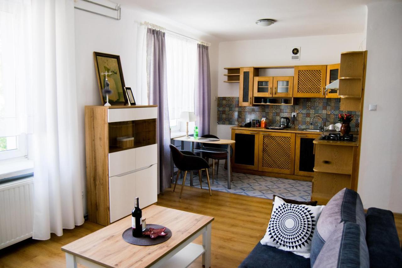 Апартаменти Color 24 Apartament V Стальова-Воля Екстер'єр фото